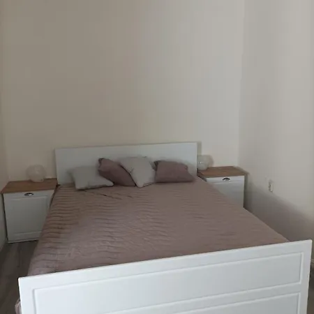 Starfish 公寓 瓦爾納